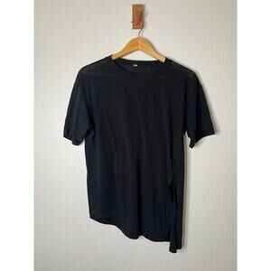 Lululemon Black Asymmetrical Side Slit Tee Women's Size 8